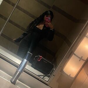 Meet your Posher, Caylah